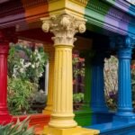 How Column In Victorian Should Be Paint In Multi Colors